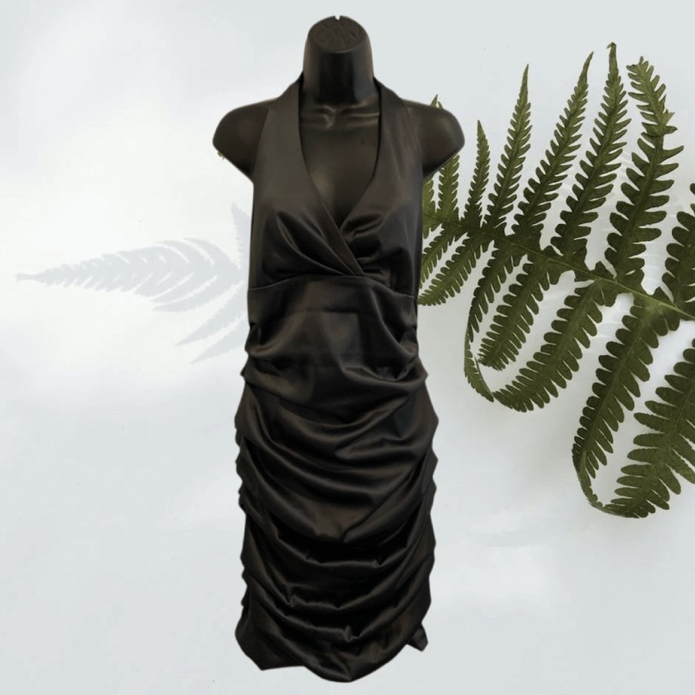 Vintage 90s Classic Le Chateau Sleek Black Cocktail Dress - Picture 2 of 16